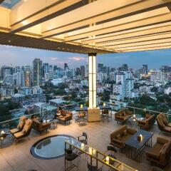 Отель 137 Pillars Residences Bangkok Бангкок бассейн фото 2