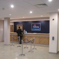 Travelodge London Central City Road Hotel интерьер отеля фото 3