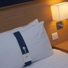 Отель Holiday Inn Express Glasgow Theatreland удобства в номере