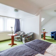 Отель Residenz Hotel Eurostar Германия, Дюссельдорф - отзывы, цены и фото номеров - забронировать отель Residenz Hotel Eurostar онлайн комната для гостей фото 2