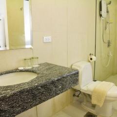 Отель Boracay Coco English Resort Филиппины, остров Боракай - отзывы, цены и фото номеров - забронировать отель Boracay Coco English Resort онлайн ванная