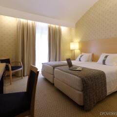 Отель Holiday Inn Milan - Garibaldi Station комната для гостей фото 4
