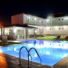 Gonulhan Hotel Чешме бассейн