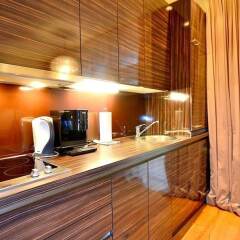 Апартаменты Vienna Residence Classy Apartment for 2 People Right in the Center of Vienna Вена в номере