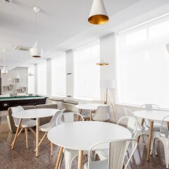 Отель Residencia Universitaria Vallehermoso гостиничный бар