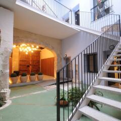 Отель Mon Suites San Nicolás
