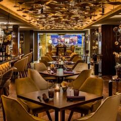 Fairmont Hotel Vier Jahreszeiten гостиничный бар
