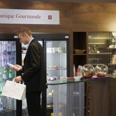 Отель Novotel Suites Nice Airport развлечения