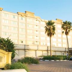 Отель Coral Beach Resort - Sharjah ОАЭ, Шарджа - 8 отзывов об отеле, цены и фото номеров - забронировать отель Coral Beach Resort - Sharjah онлайн парковка