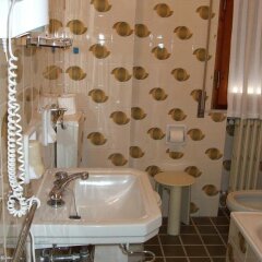 Отель Albergo La Primula Кьянчиано Терме ванная