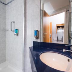 Отель Holiday Inn Express East Манчестер фото 3