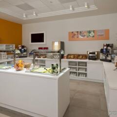 Отель Holiday Inn Express Antwerp City-North Бельгия, Антверпен - 3 отзыва об отеле, цены и фото номеров - забронировать отель Holiday Inn Express Antwerp City-North онлайн питание фото 3