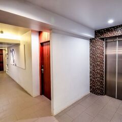 Отель Lap Roi Karon Beachfront сауна
