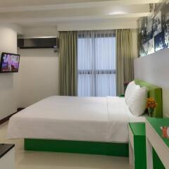 Armoni Hotel Sukhumvit 11 комната для гостей фото 4
