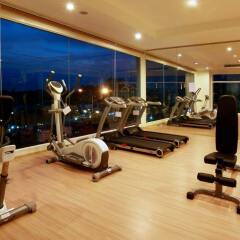 Brighton Hotel & Residence Бангкок фитнесс-зал фото 2