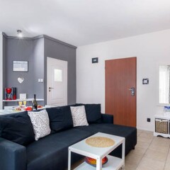 Апартаменты Apartment Grafitowy - Homely Place Познань комната для гостей фото 2