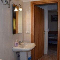 Отель Villaggio Camping Bosco Selva Альберобелло ванная