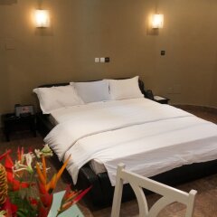 Hotel M'Rode in Lome, Togo from 59$, photos, reviews - zenhotels.com guestroom photo 3