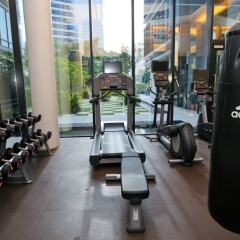 Days Hotel by Wyndham Singapore At Zhongshan Park фитнесс-зал фото 4