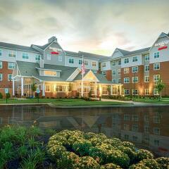 Отель Residence Inn Columbus Polaris Колумбус вид на фасад