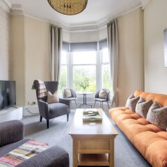 Апартаменты Amadeus Serviced Apartments Глазго комната для гостей фото 5