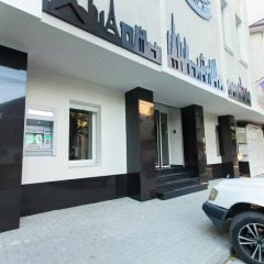 Отель Bed & Breakfast Olsi Молдавия, Кишинёв - 1 отзыв об отеле, цены и фото номеров - забронировать отель Bed & Breakfast Olsi онлайн парковка