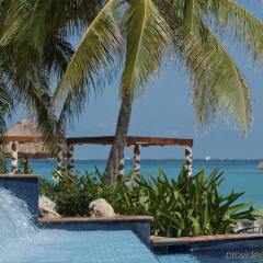 Отель Grand Fiesta Americana Coral Beach Cancun Мексика, Канкун - 9 отзывов об отеле, цены и фото номеров - забронировать отель Grand Fiesta Americana Coral Beach Cancun онлайн бассейн фото 3