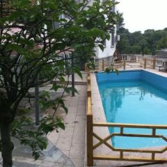 Xinyaqi Hotel бассейн