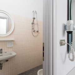Hotel Europa Гаттео-а-Маре ванная