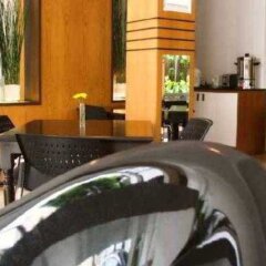 Отель S2S Boutique Resort Bangkok в номере фото 2