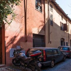 Отель Rent In Rome - Trastevere Suite парковка