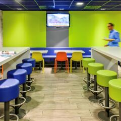 Отель ibis budget Lyon Gerland Франция, Лион - отзывы, цены и фото номеров - забронировать отель ibis budget Lyon Gerland онлайн гостиничный бар