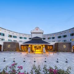 Отель Cactus Resort Sanya by Gloria фото 3