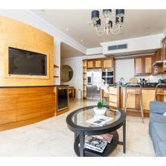 Отель Rare and Gorgeous Hyde Park Mews House Sleeps 8 в номере
