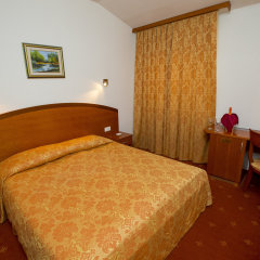 Отель Medno Словения, Любляна - отзывы, цены и фото номеров - забронировать отель Medno онлайн комната для гостей фото 3
