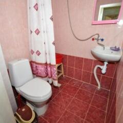 Гостиница Guest House Romanovykh Victoria в Анапе отзывы, цены и фото номеров - забронировать гостиницу Guest House Romanovykh Victoria онлайн Анапа ванная