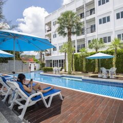Отель Sungthong Kamala Phuket бассейн