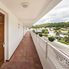 Отель Globales Apartamentos Lord Nelson Эс-Мигхорн-Гран балкон