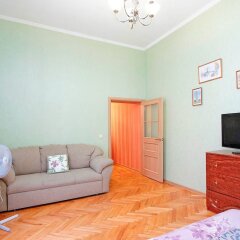 Отель Feelathome on Nevsky Санкт-Петербург комната для гостей фото 2
