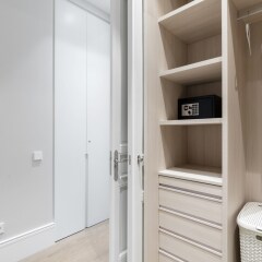 Отель Justicia Apartment II Испания, Мадрид - отзывы, цены и фото номеров - забронировать отель Justicia Apartment II онлайн сейф в номере