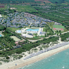 Отель Happy Camp Torre Rinalda Camping Village Лечче пляж
