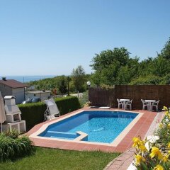 Отель Sunrise Guest House Болгария, Балчик - отзывы, цены и фото номеров - забронировать отель Sunrise Guest House онлайн бассейн