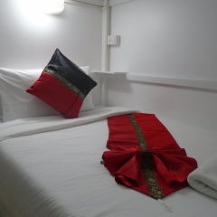 Panda Hostel Phuket - Adults Only комната для гостей фото 3