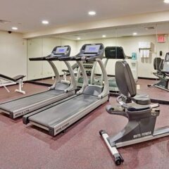 Отель Holiday Inn Express - New York City Chelsea фитнесс-зал фото 3