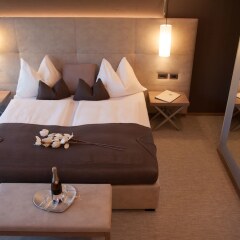 The Lodge Hotel - Golfclub Eppan Аппиано-сулла-Страда-дель-Вино комната для гостей