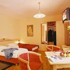Отель Gablerbrau Central Hotel Австрия, Зальцбург - отзывы, цены и фото номеров - забронировать отель Gablerbrau Central Hotel онлайн комната для гостей фото 3
