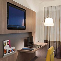 Отель Novotel Hannover удобства в номере