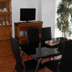 Отель Apartamentos Habitat Zona Media интерьер отеля