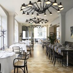 Отель Neiburgs Hotel Латвия, Рига - 4 отзыва об отеле, цены и фото номеров - забронировать отель Neiburgs Hotel онлайн гостиничный бар