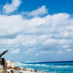 Отель Condominios Brisas Cancun Zona Hotelera пляж
